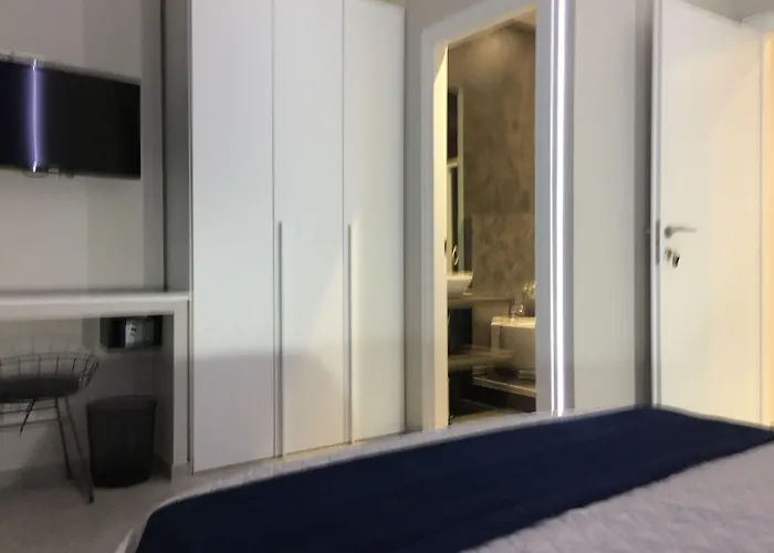 Turin Central Rooms